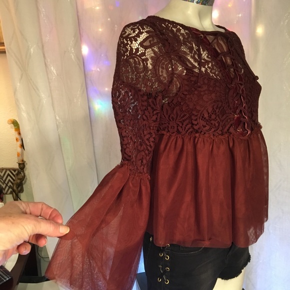 Coco Jaimeson Top - Picture 2 of 7